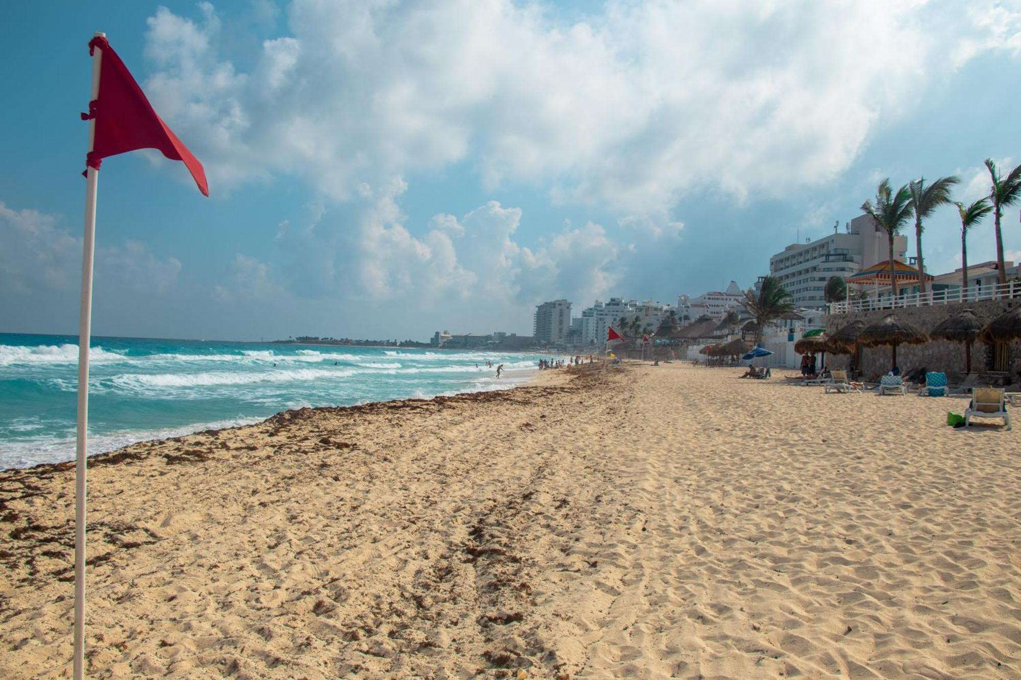 Beachfront Apartments Cancún Esterno foto